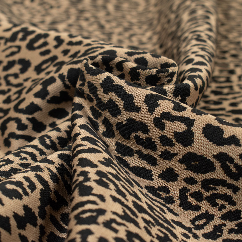 Brushed Knitted Jacquard Jersey - Leopard Print - Sand